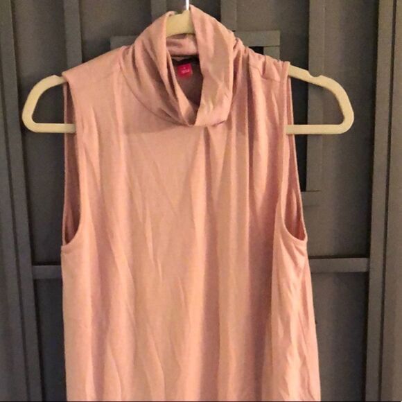 Vince Camuto blush sleeveless turtleneck Rayon spandex top. Size L Tunic - Picture 5 of 5